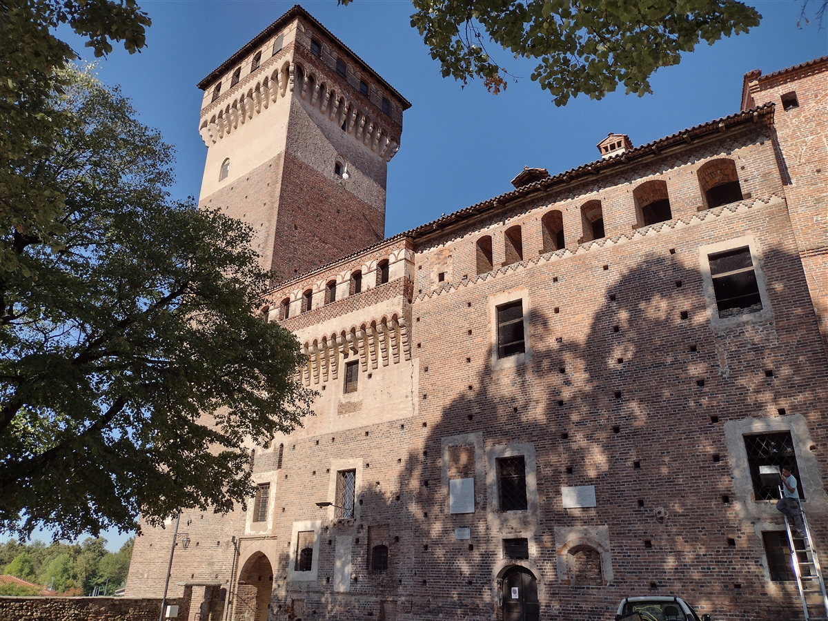 Piazza Castello