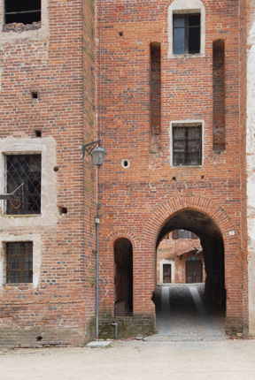 Accesso al recetto vista dal cortile
